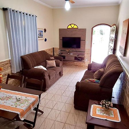 Casa Familiar Para Temporada Em Перуібі Екстер'єр фото