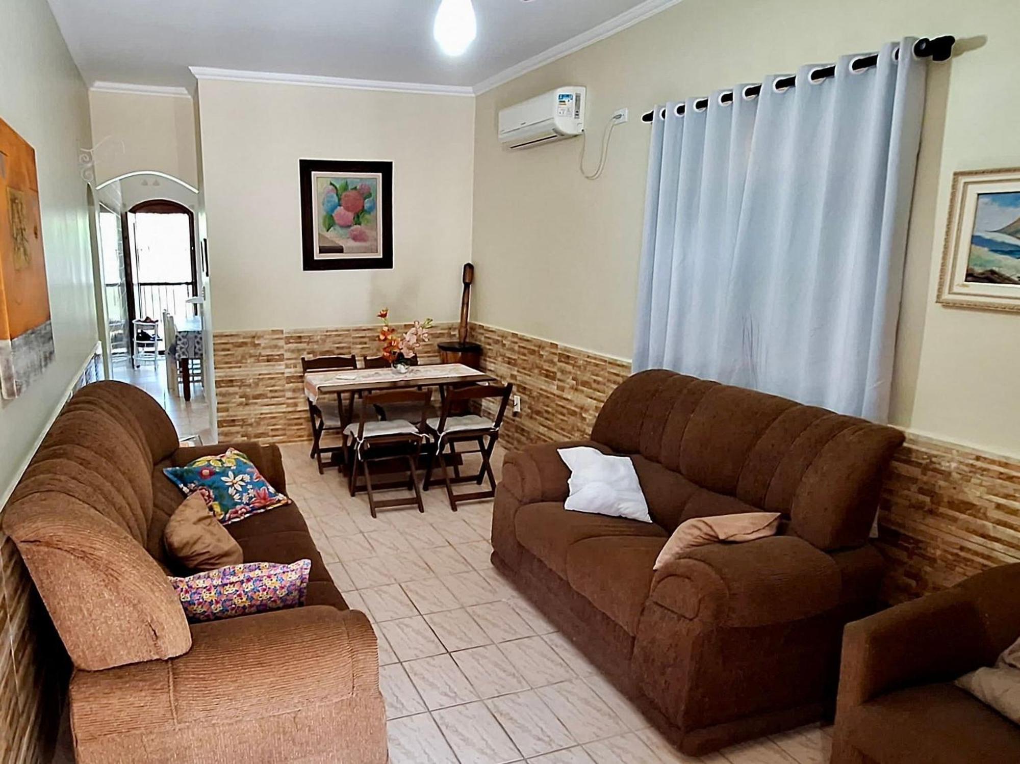 Casa Familiar Para Temporada Em Перуібі Екстер'єр фото